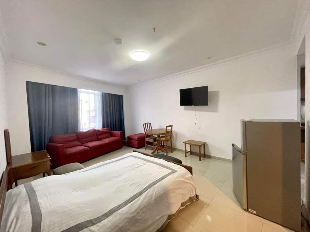 Residence D Ankadifotsy Антананариву Экстерьер фото